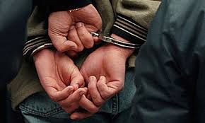 ۹۲ دختر و پسر در کافی شاپ دستگیر شدند