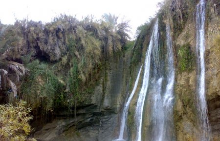 طبیعت زیبای بوشهر / آبشار فاریاب