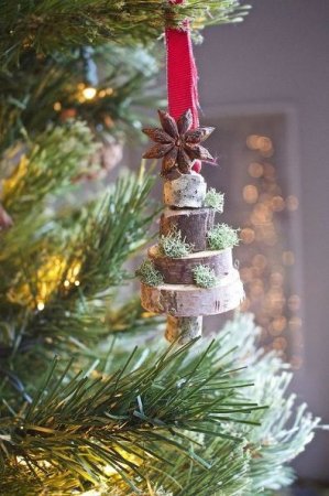تزئینات درخت کاج کریسمس با آویزی از طبیعت ! ( همراه آموزش)