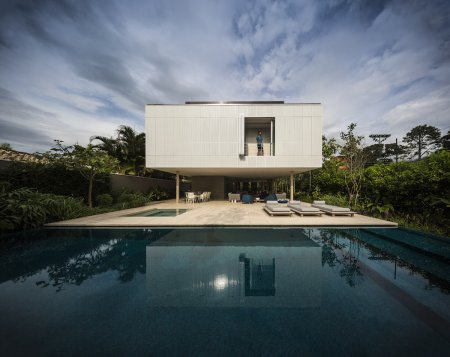 نمای داخلی و خارجی خانه ای زیبا و مدرن در برزیل