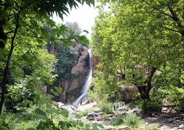 یکی از زیباترین آبشارهای ایران در چالدران