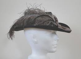 آموزش تزئین کلاه زنانه با پر 