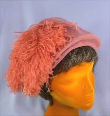 آموزش تزئین کلاه زنانه با پر 